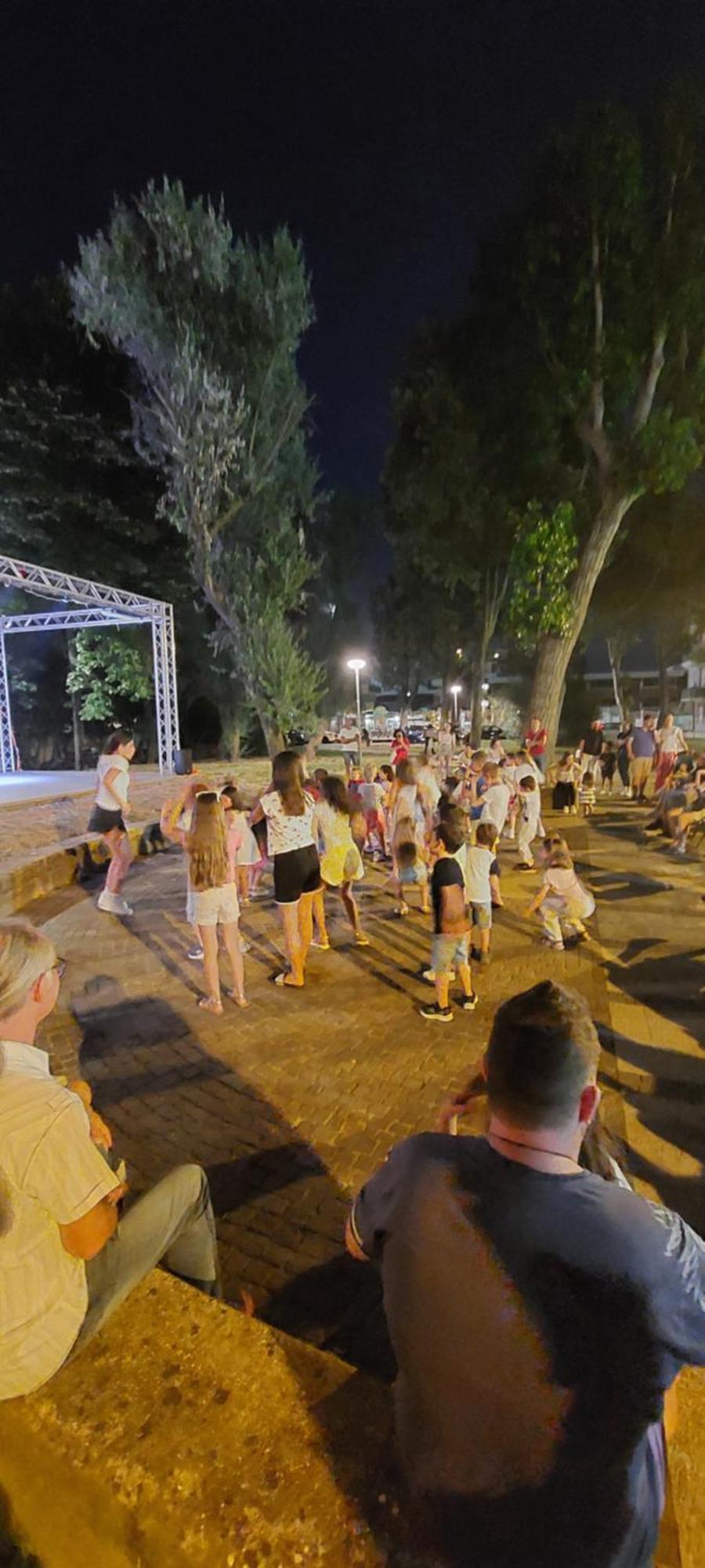 Hotel Caravel Park Rimini Exterior photo