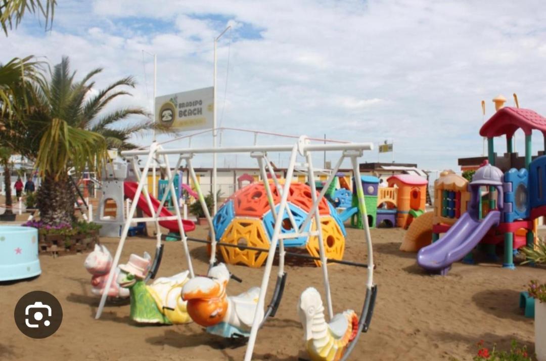 Hotel Caravel Park Rimini Exterior photo