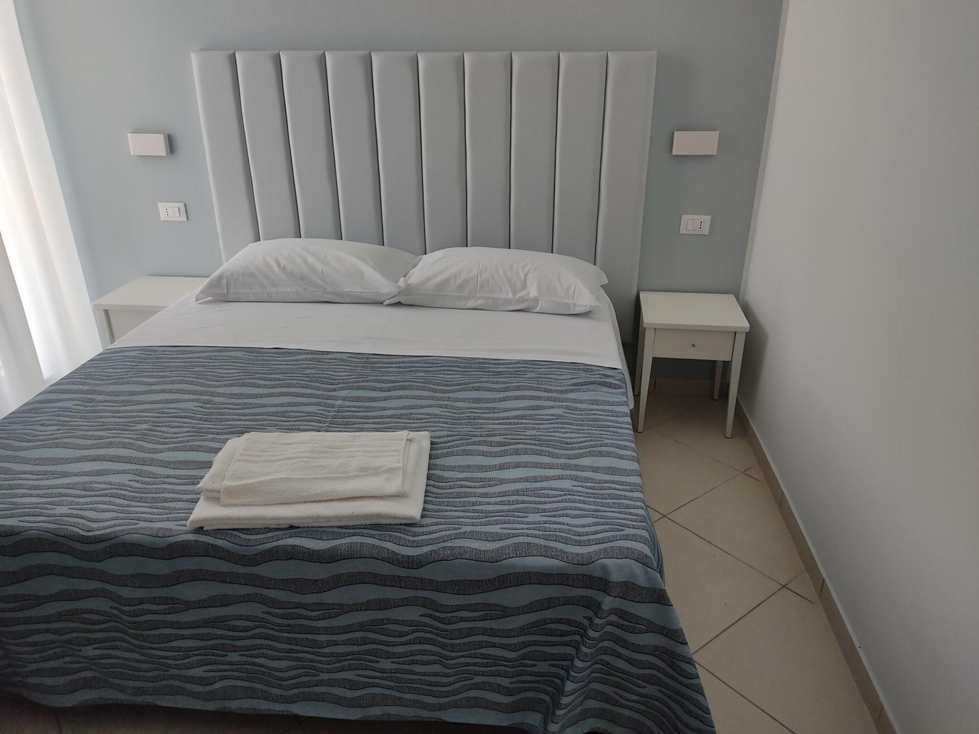 Hotel Caravel Park Rimini Exterior photo